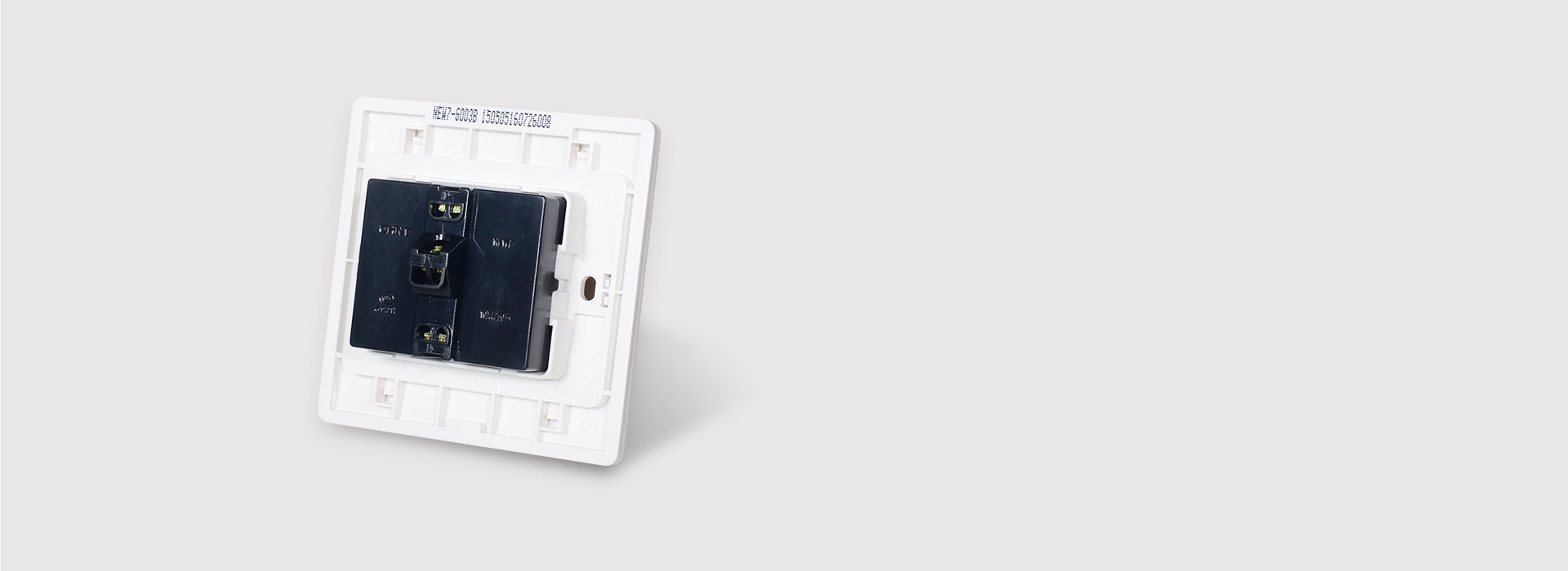 穩(wěn)定可靠，更強(qiáng)承載 正泰開關(guān)NEW7G...