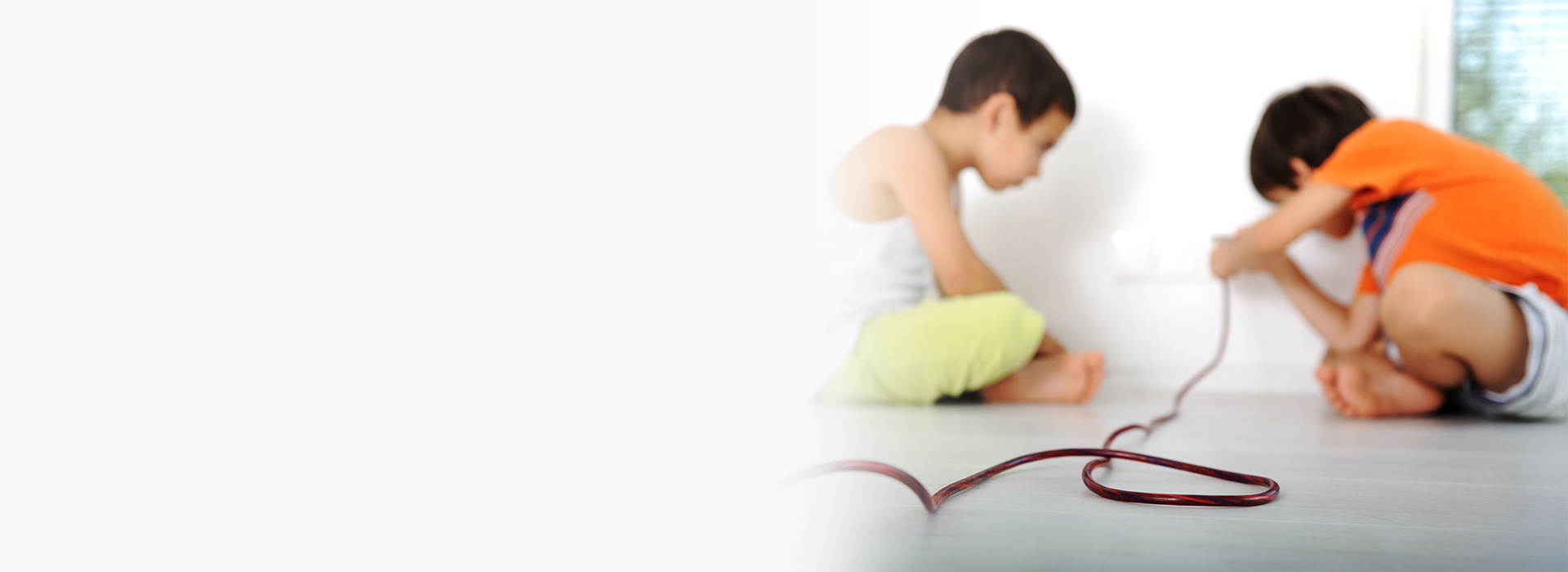 10000次的順暢插拔 正泰開關(guān)NEW...