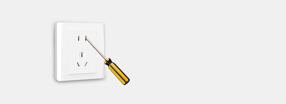 加強(qiáng)型保護(hù)門防觸電 加強(qiáng)型保護(hù)門，插入...