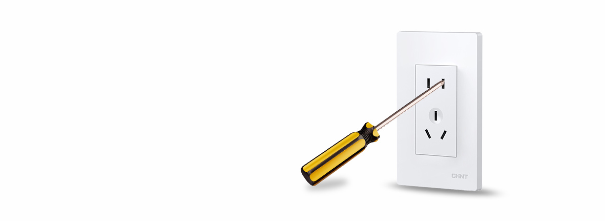 保護性設(shè)計，防止觸電 防誤插擋板設(shè)計，...