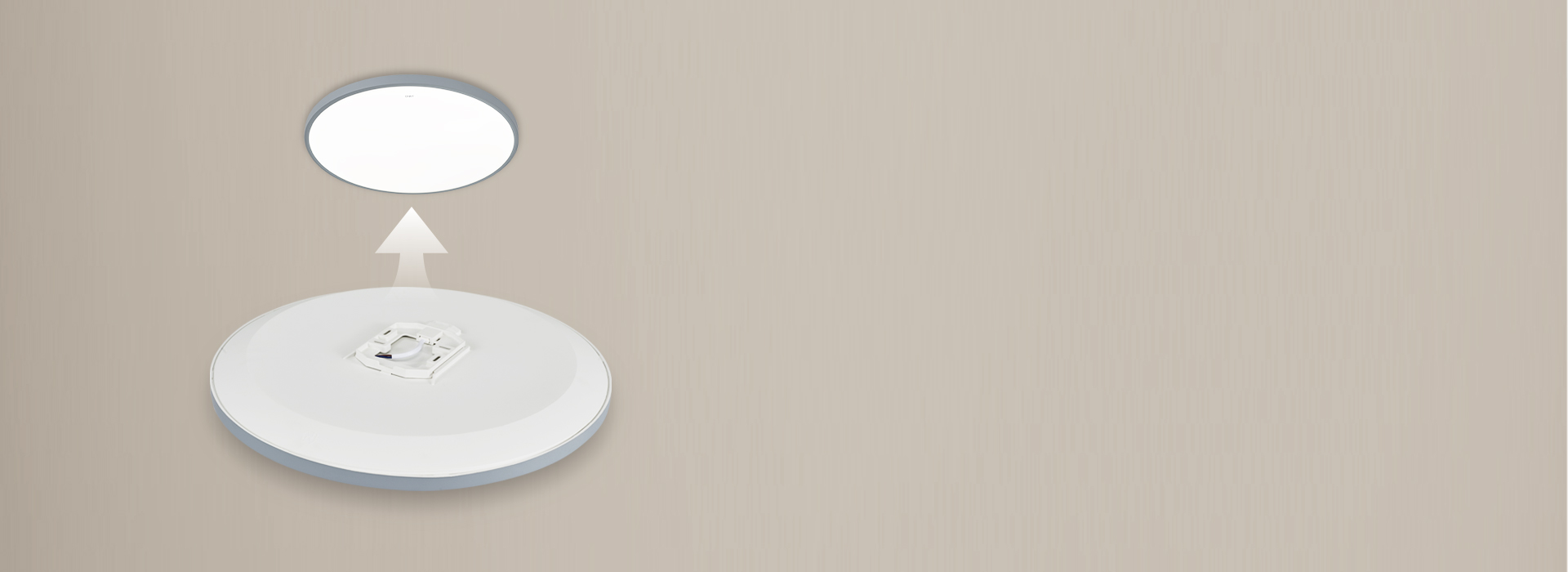 底座加寬加大，安裝更簡單 安裝可目視化...