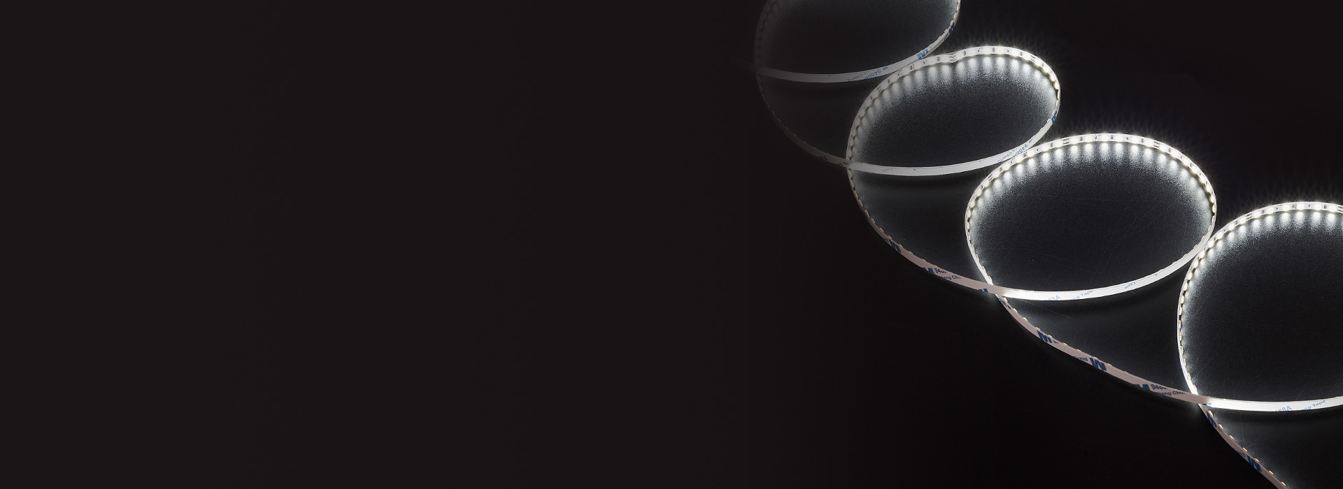 高效發(fā)光，節(jié)能省電 每米光通量高達95...